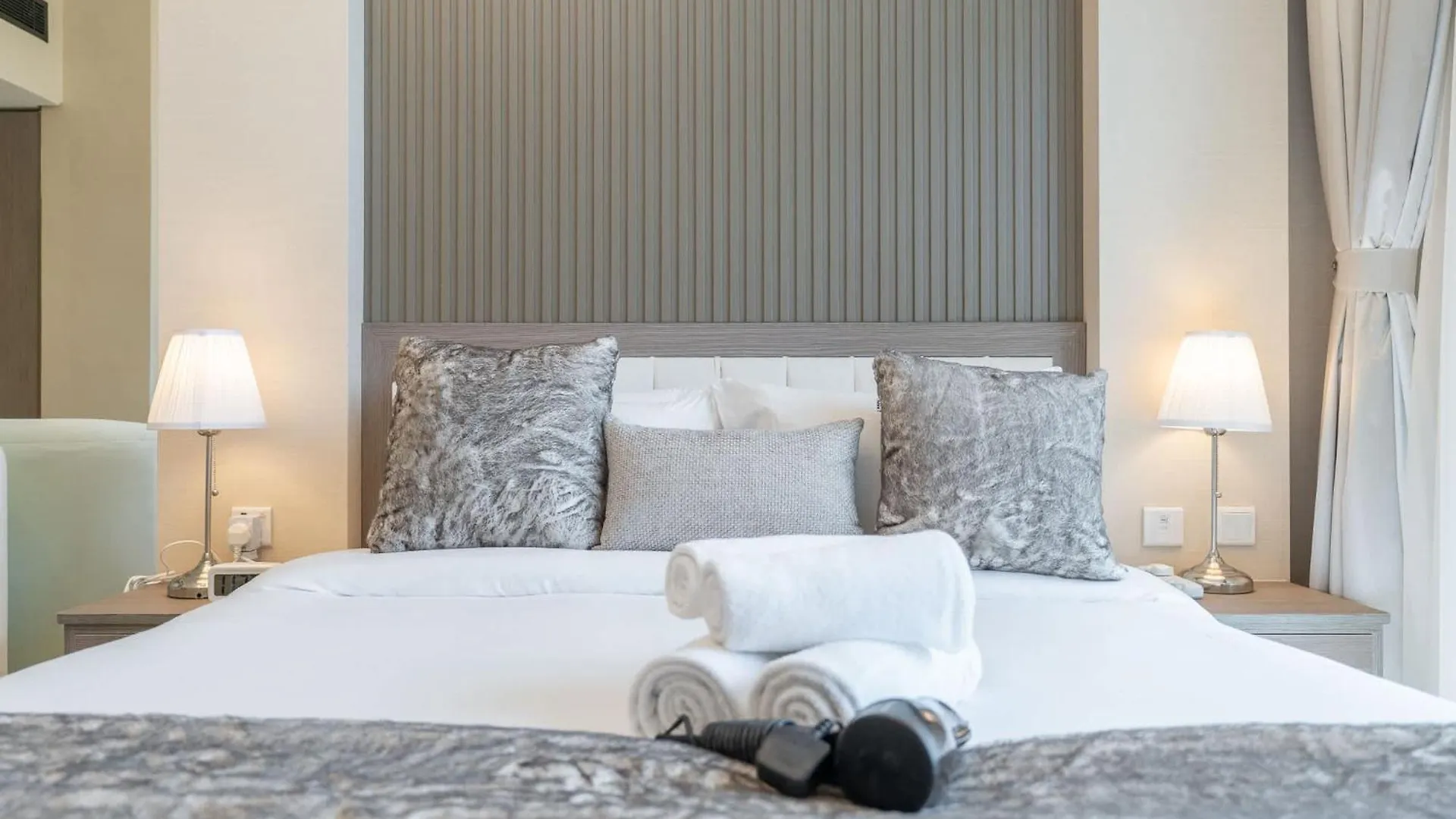 Heart Captivating Studio In Laya Heights Dubai