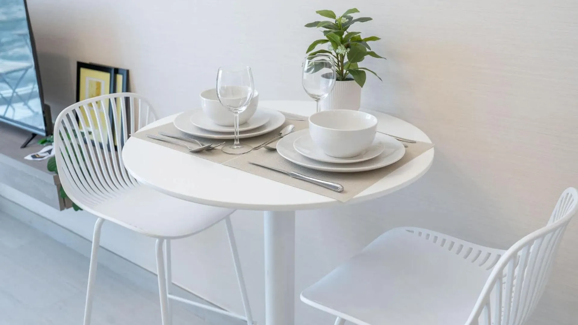 Apartment Heart Captivating Studio In Laya Heights Dubai United Arab Emirates
